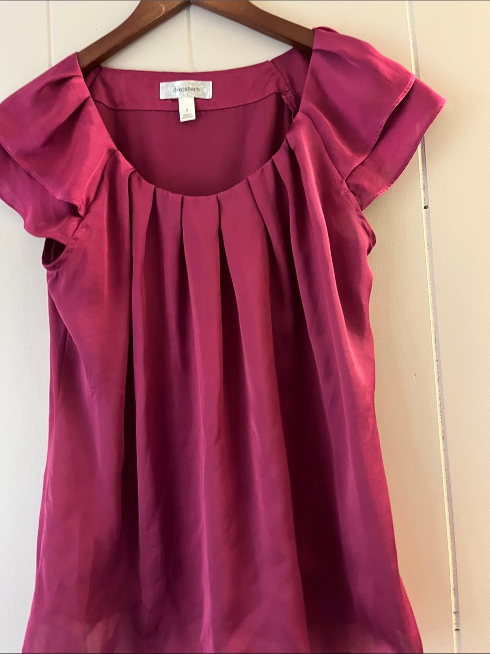 dressbarn Magenta Pleated Cap Sleeve Blouse